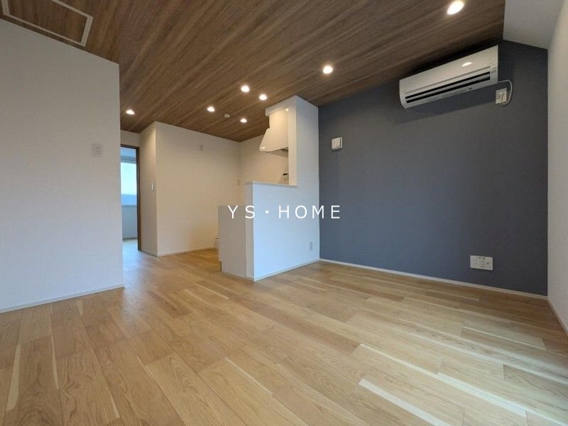 Wood　Crest　Amanuma　Residence リビング