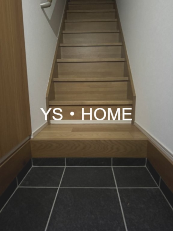 Wood　Crest　天沼　Residence 玄関