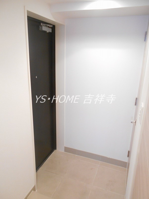 グランプレオ武蔵野 玄関