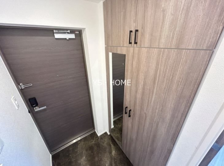 ＬｉｖｅＣａｓａ高円寺  玄関