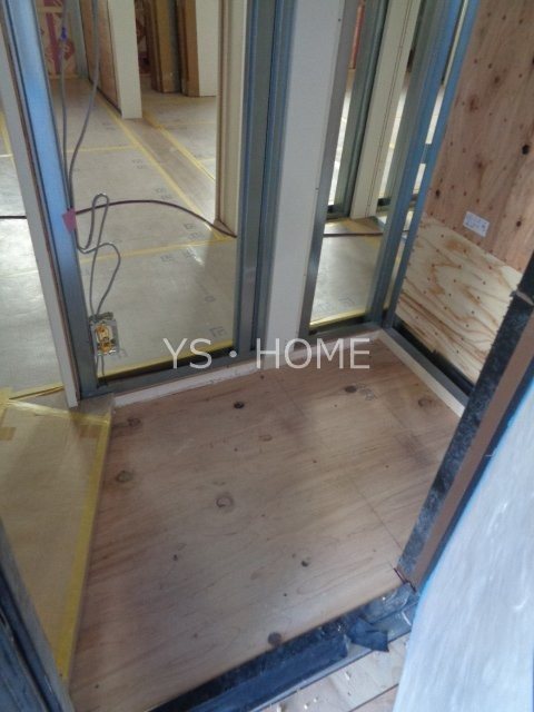 ソラーナ吉祥寺 玄関