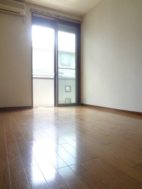 シャトレー武蔵野弐番館      ベッドルーム