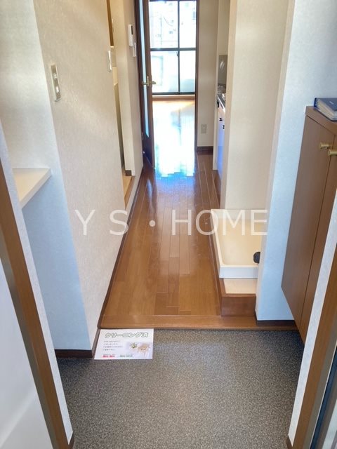 エスペランサ 玄関