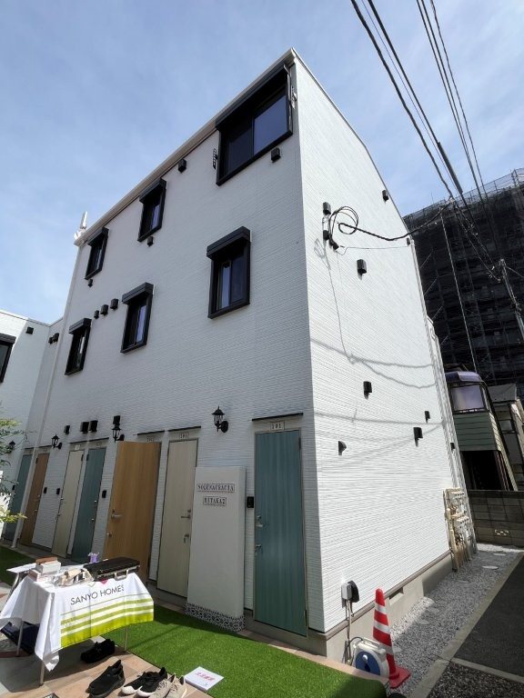 ソルナクレイシア三鷹Ⅱ 外観