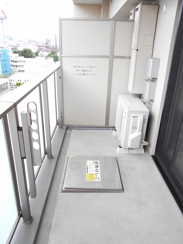 Grace　Heights　Yayoicho ベランダ