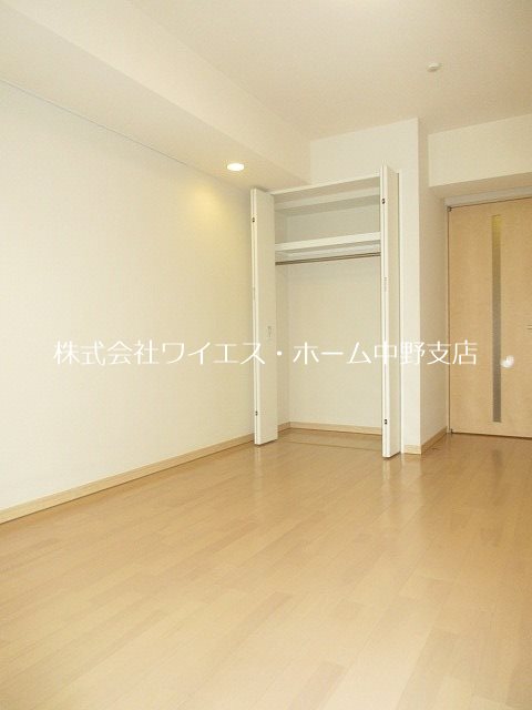 エスティメゾン中野富士見町 ベッドルーム