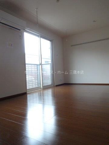 ソレイユ東野 リビング