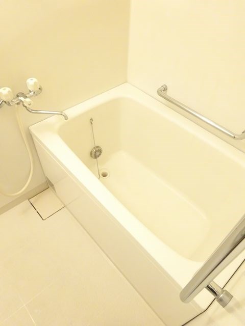 メゾンソレイユ 風呂画像