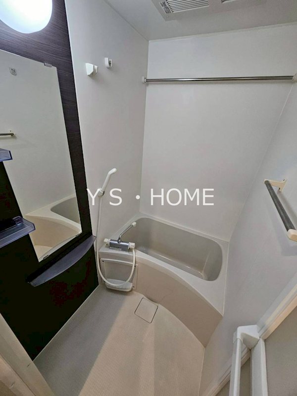 リブリ・グレイス　コート 風呂画像