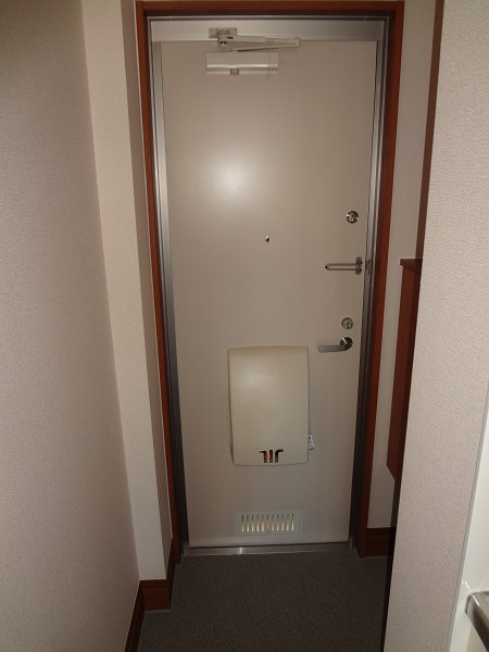 ソレイユ東野 玄関