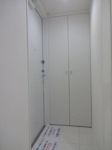 オークラビル  玄関