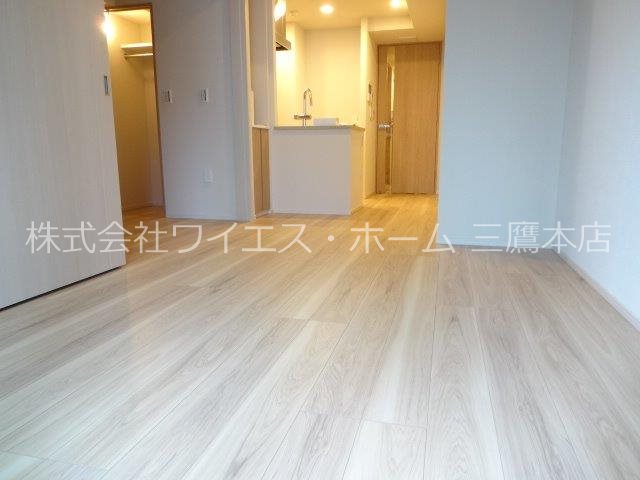 ネベル三鷹 リビング