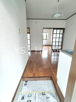 サン　ロリアン 玄関