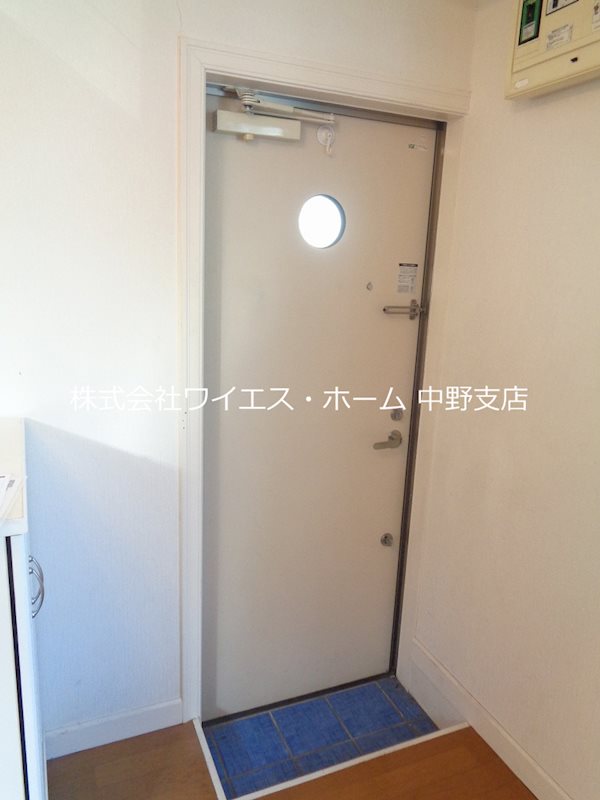 ドマーニ新中野  玄関