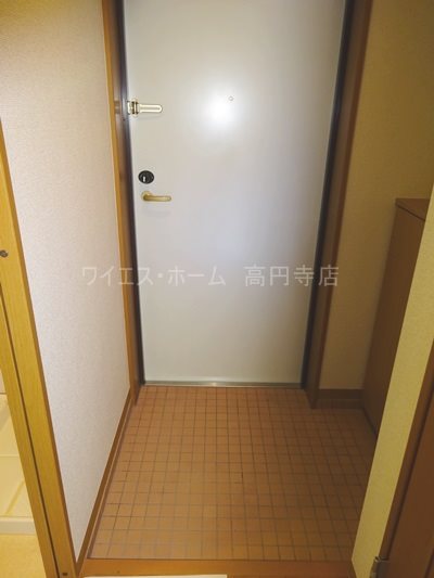 クレスト高円寺  玄関