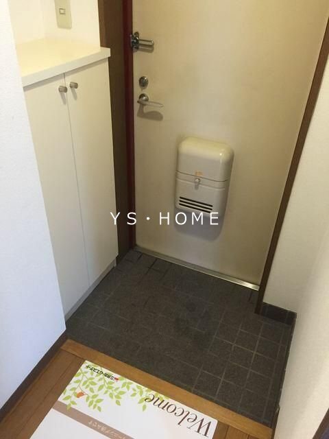 ロイヤル久我山 玄関