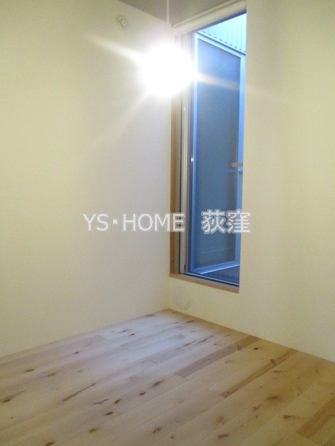 ニシオギソウ ベッドルーム