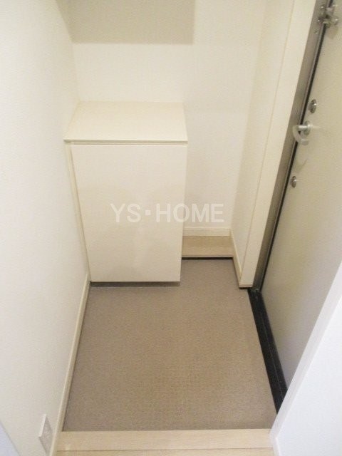 Foresight bldg.B  玄関