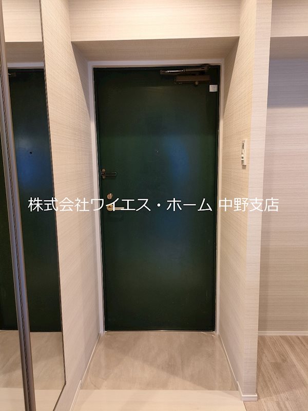 シャルマン中野坂上 玄関