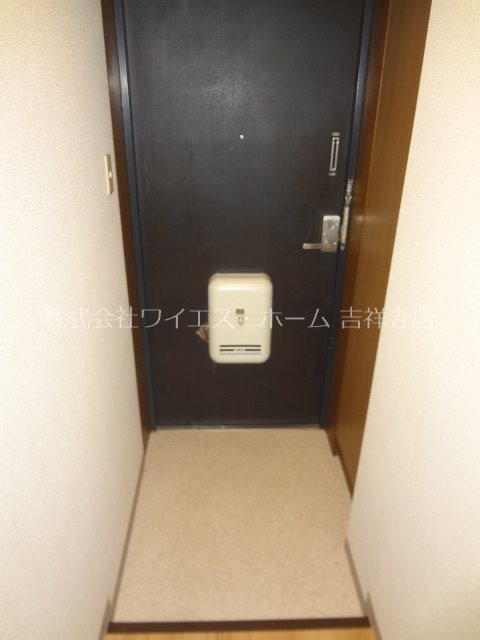 地蔵前マンション 玄関