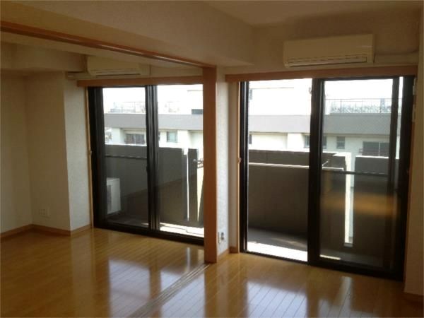 ルーブル野方参番館  ベッドルーム