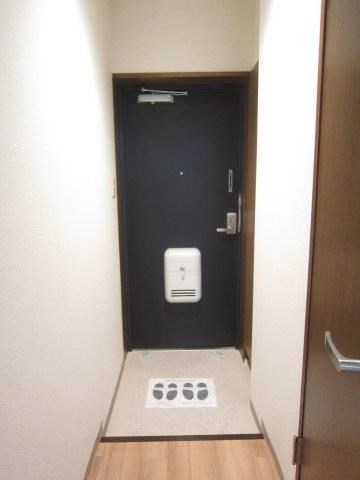 地蔵前マンション 玄関