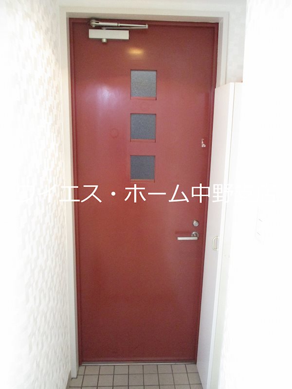 フロレスタ  玄関