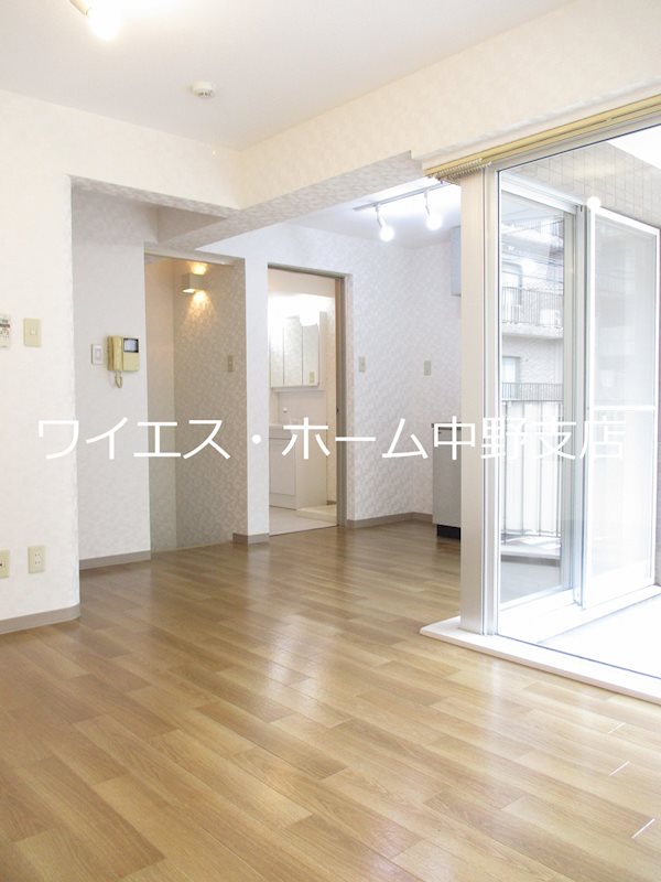 フロレスタ  リビング