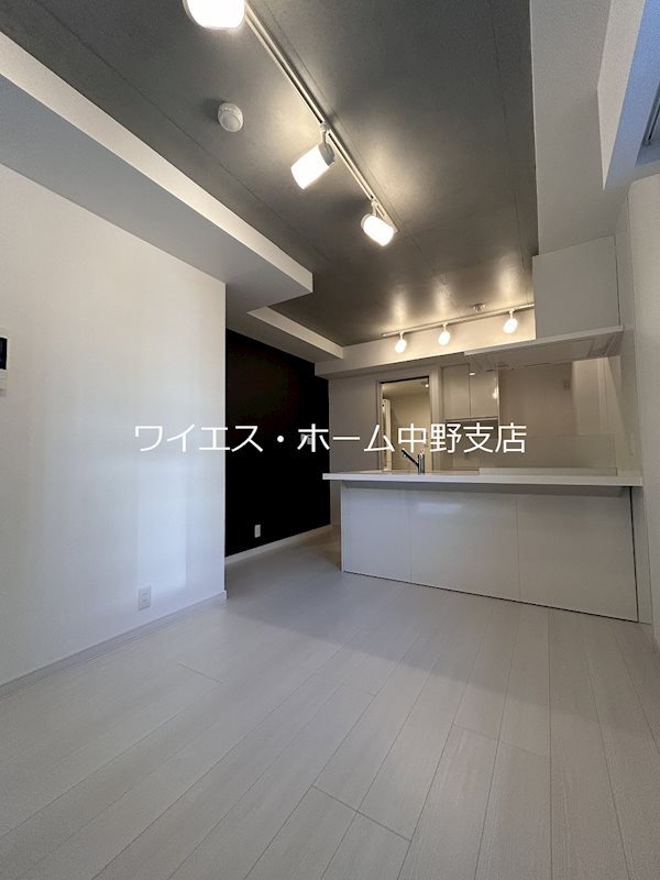 その他13