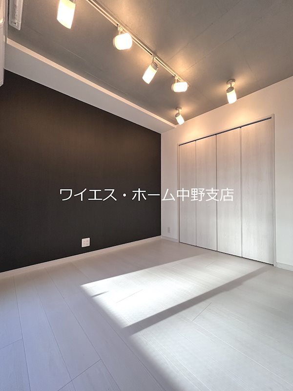 その他24
