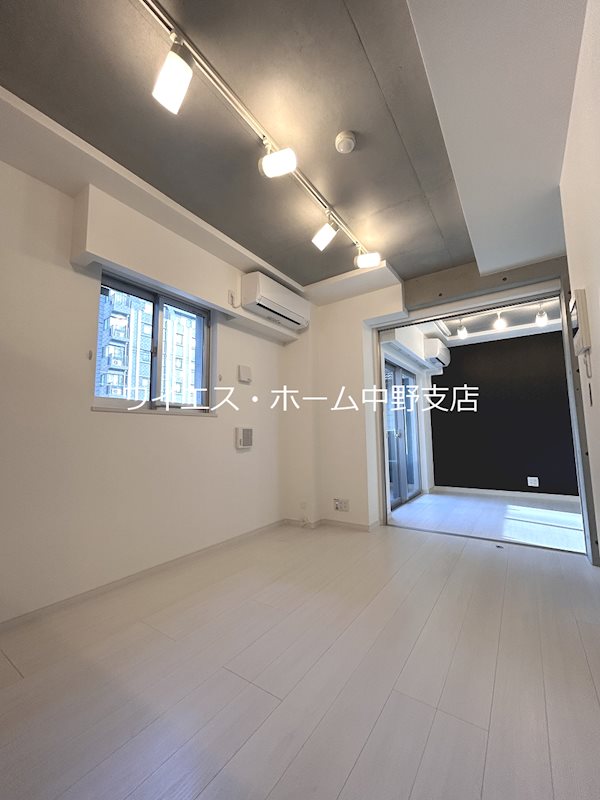 その他25