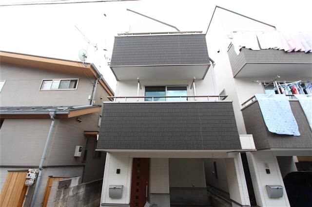 グランド西久保3丁目戸建 外観