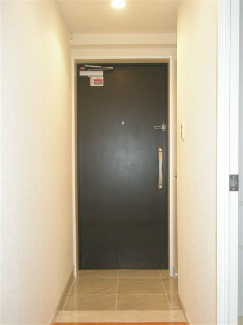 クラッサ中野 玄関