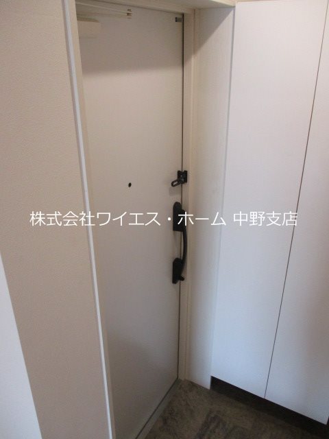 トーハンパールハイツ中野 玄関