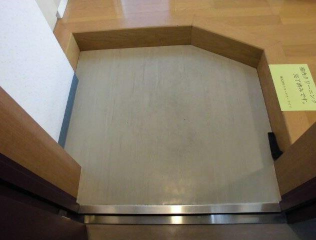 グッドライフ西荻 玄関