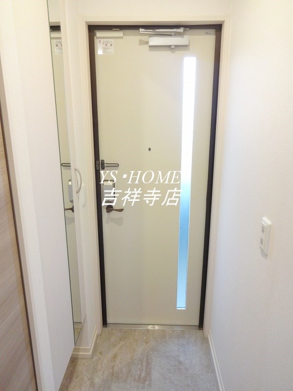 グランディール 玄関