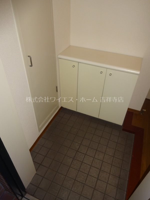 ヴェール久我山 玄関