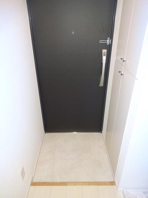 コロネット小金井緑 玄関