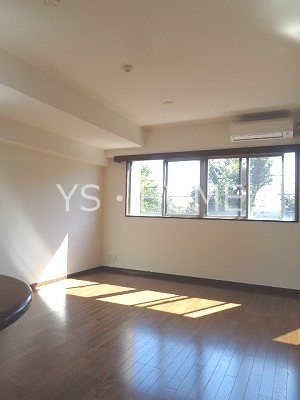 ダイアパレス　プロヴァンシア武蔵境 リビング