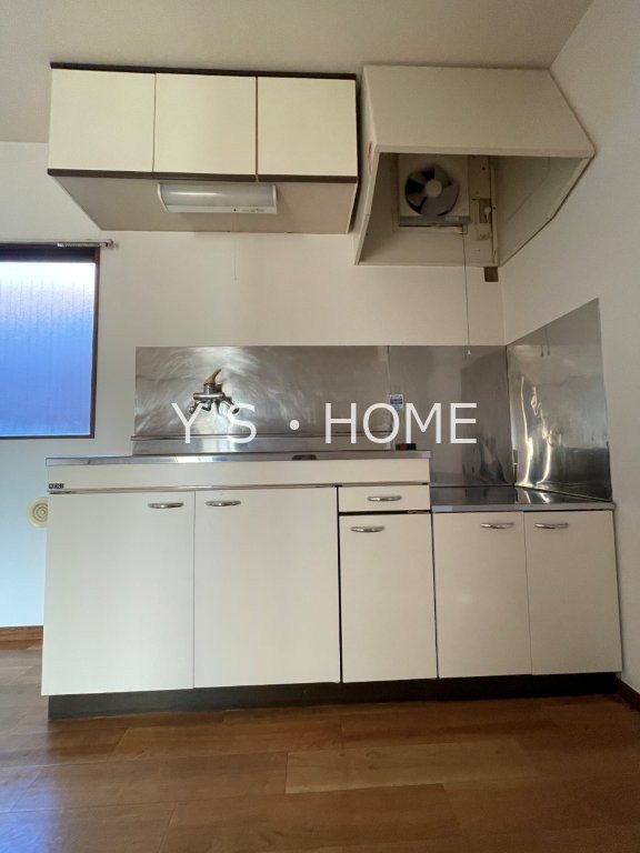 ヘリオス天神町レジデンス キッチン