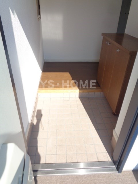 T&amp;#39;s garden鷺ノ宮 玄関