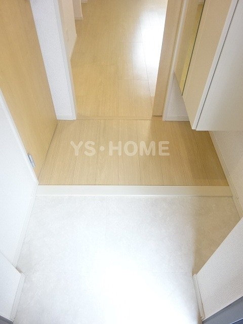 La Piazza i　（ラ・ピアッツァ　アイ） 玄関