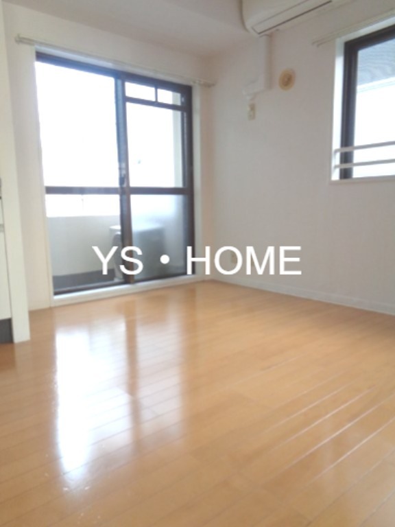 パールビル ベッドルーム