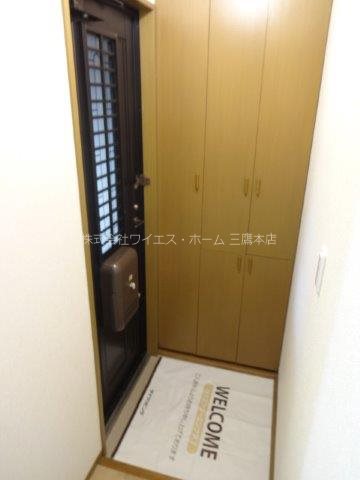 アヴァンティコート　Ａ棟 玄関