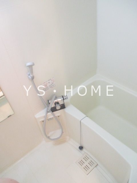 レ・フレールⅡ  風呂画像