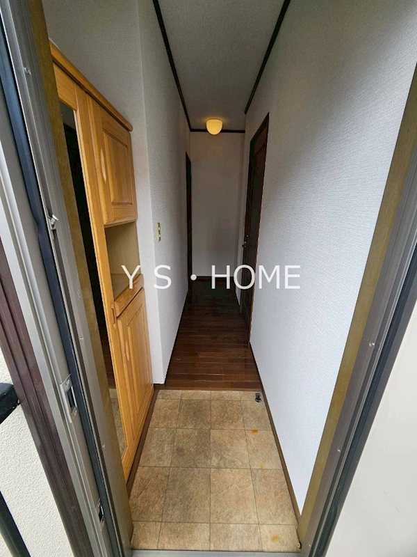 スカイハウス学園西町 玄関