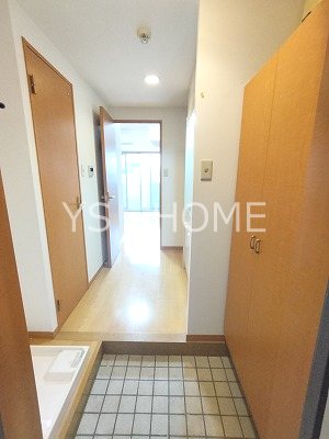 サンパティー 玄関