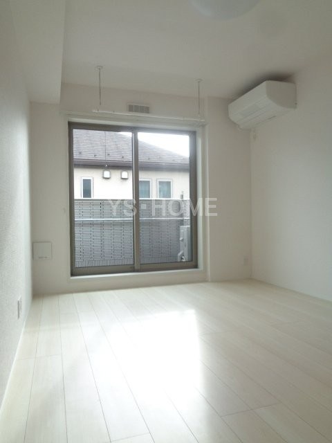 レ セレニタ 松庵 ベッドルーム