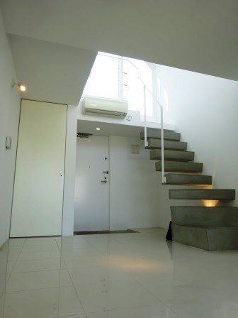 ラグゼナ東高円寺 リビング