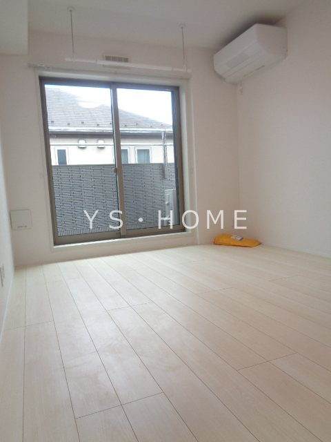 レ セレニタ 松庵 リビング